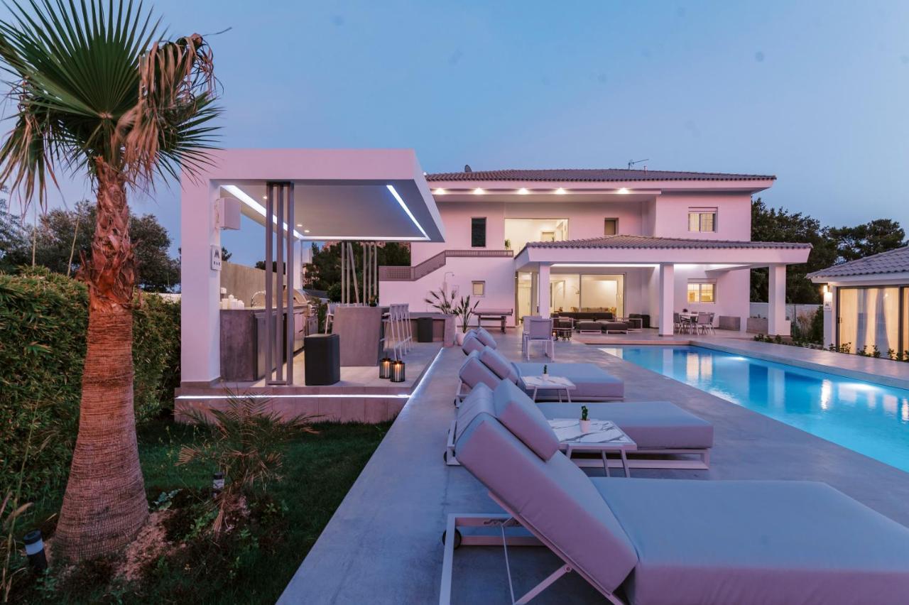 Villa M Mansion Pefki Exterior foto