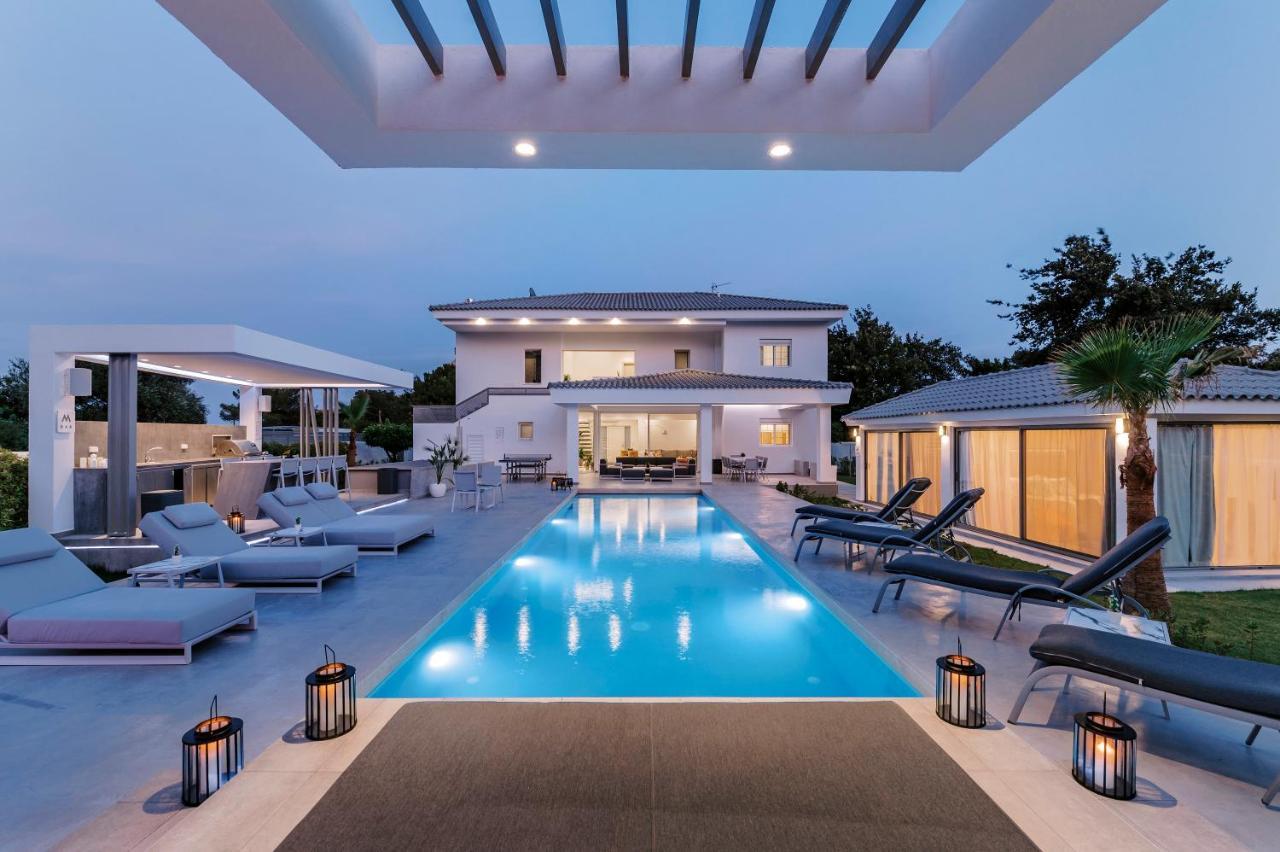 Villa M Mansion Pefki Exterior foto
